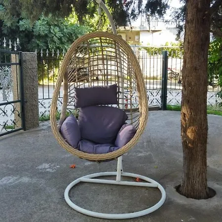 Garden Appartement Potos